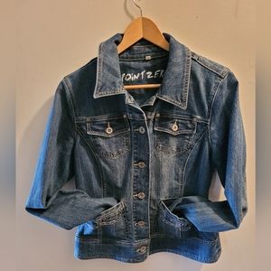 Point Zero womans denim jacket. Size small.